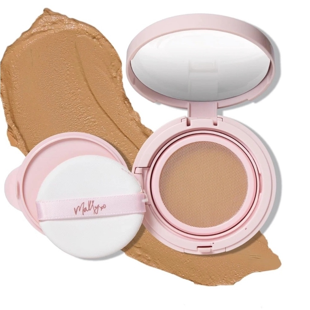Mally Beauty Flawless Finish Compact Foundation TAN NIB